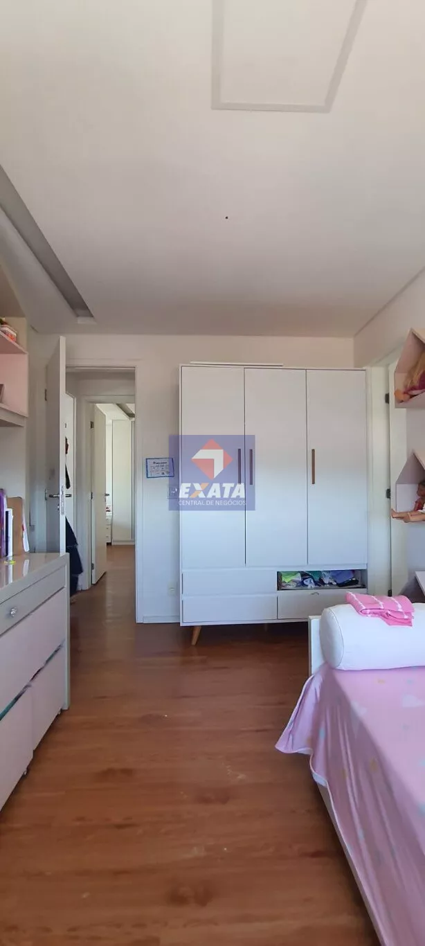 Apartamento à venda com 3 quartos, 182m² - Foto 17