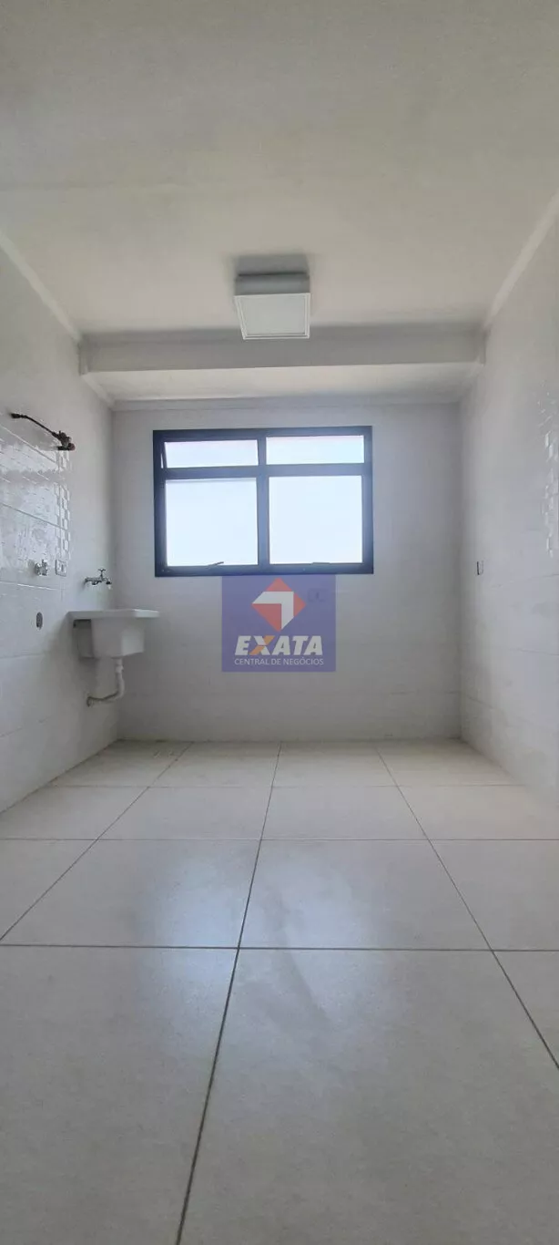 Apartamento para alugar com 3 quartos, 74m² - Foto 13