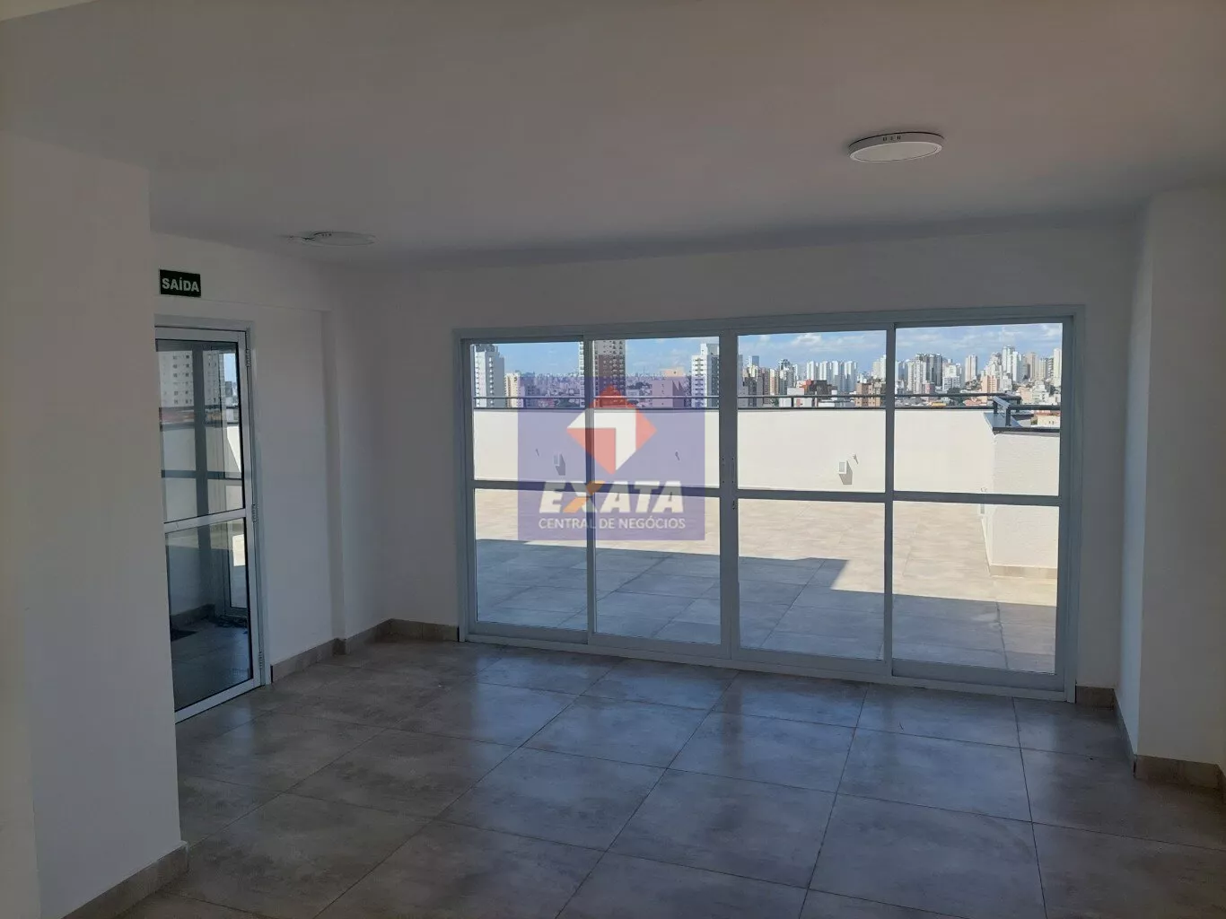 Apartamento para alugar com 2 quartos, 39m² - Foto 18