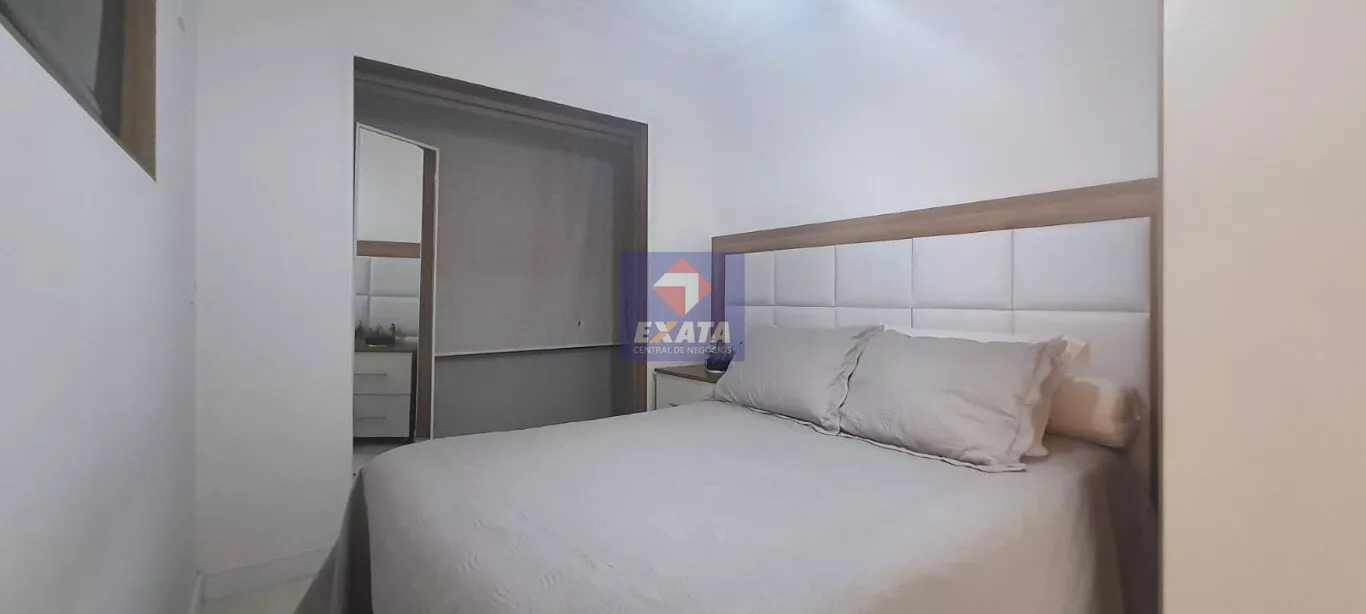 Apartamento à venda com 2 quartos, 70m² - Foto 14