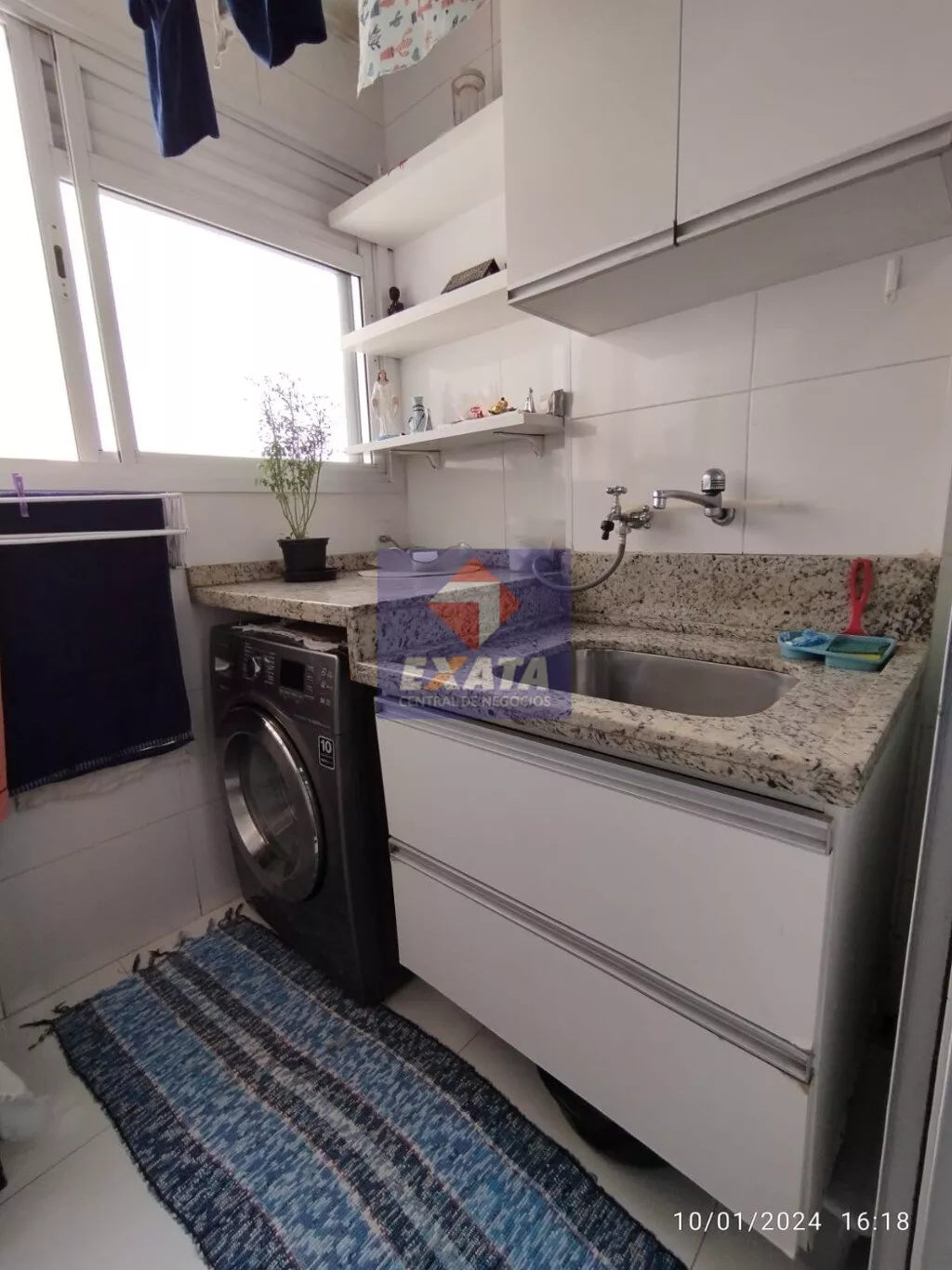 Apartamento à venda com 3 quartos, 75m² - Foto 4