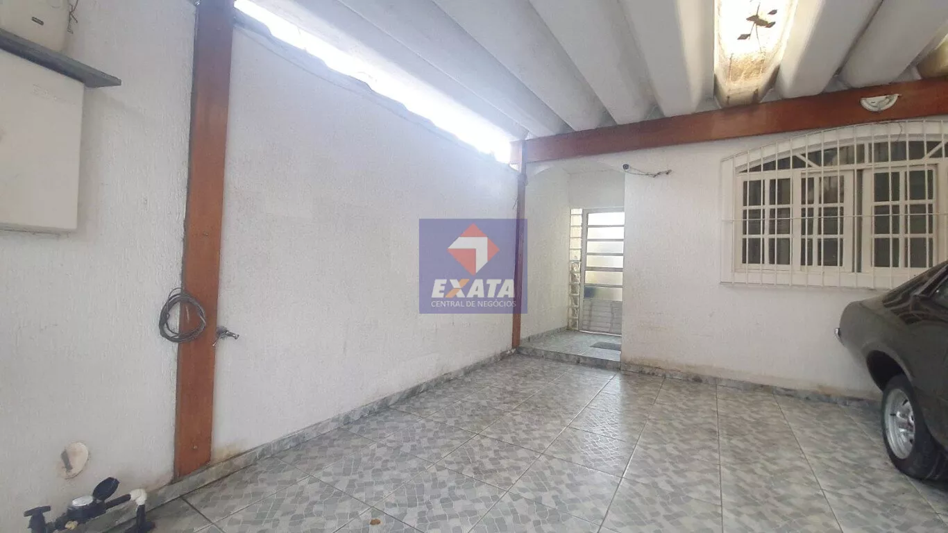 Casa à venda com 3 quartos, 125m² - Foto 1