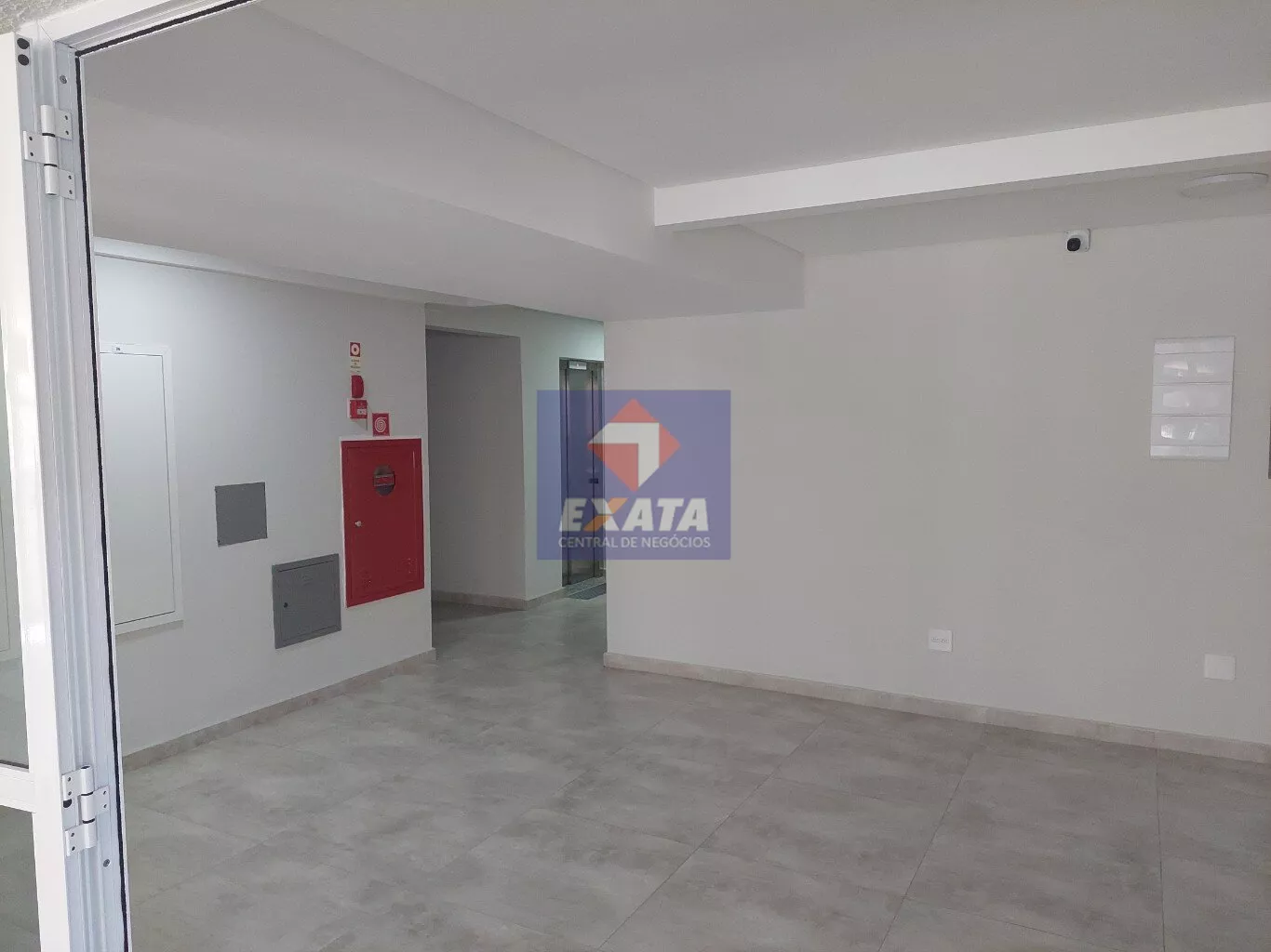 Apartamento à venda com 2 quartos, 44m² - Foto 17