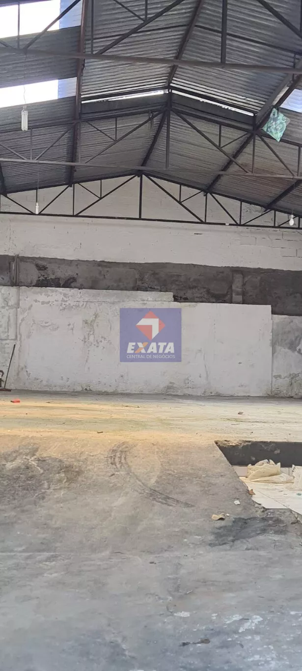 Depósito-Galpão-Armazém para alugar, 330m² - Foto 3