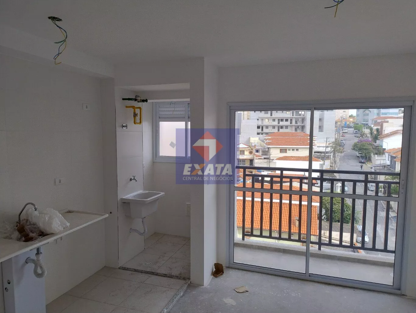 Apartamento à venda com 2 quartos, 44m² - Foto 2