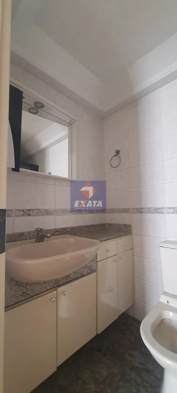 Apartamento para alugar com 3 quartos, 75m² - Foto 15