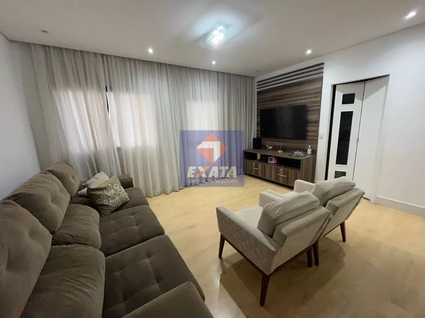 Apartamento à venda com 3 quartos, 72m² - Foto 3