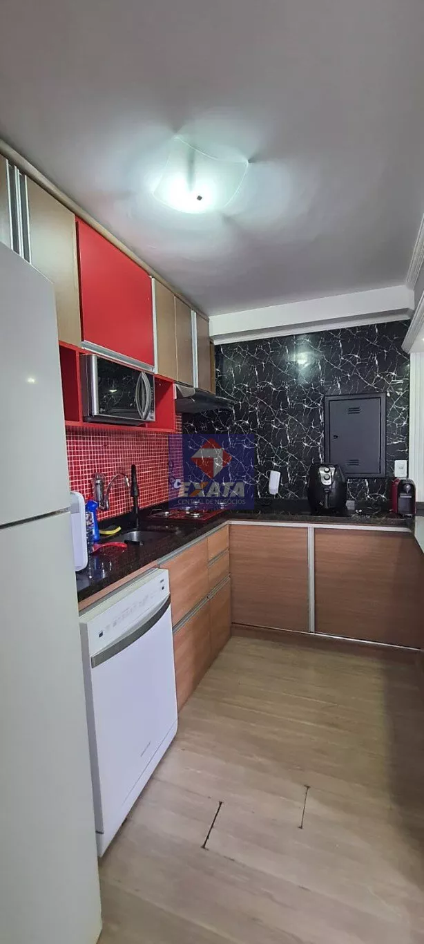 Apartamento para alugar com 3 quartos, 70m² - Foto 2