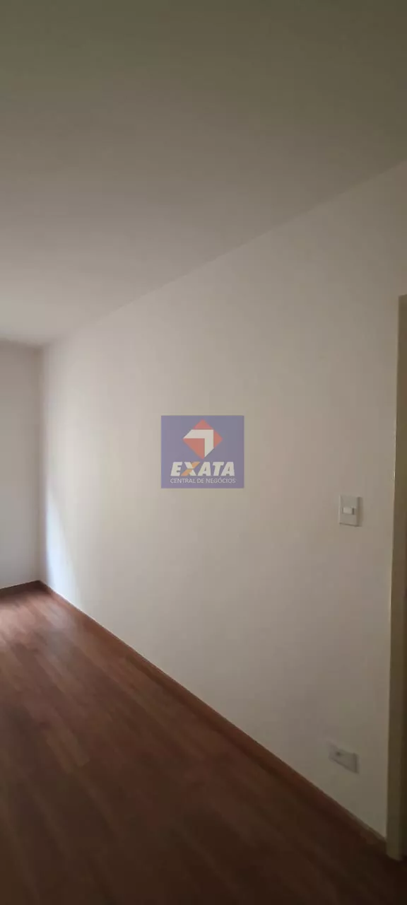 Apartamento para alugar com 2 quartos, 60m² - Foto 13