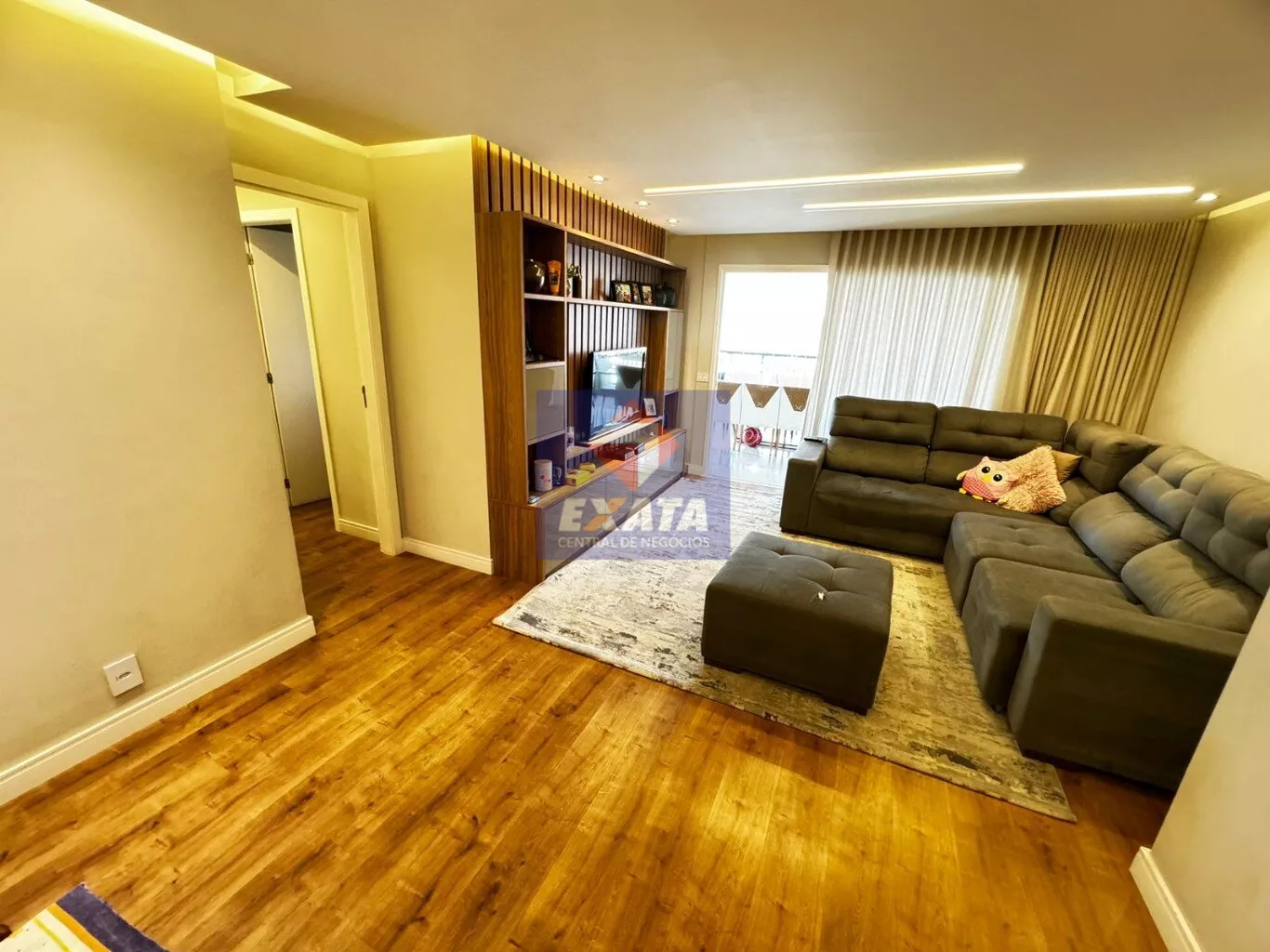 Apartamento à venda com 4 quartos, 134m² - Foto 10