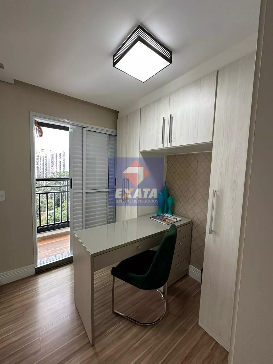 Apartamento à venda com 3 quartos, 83m² - Foto 9