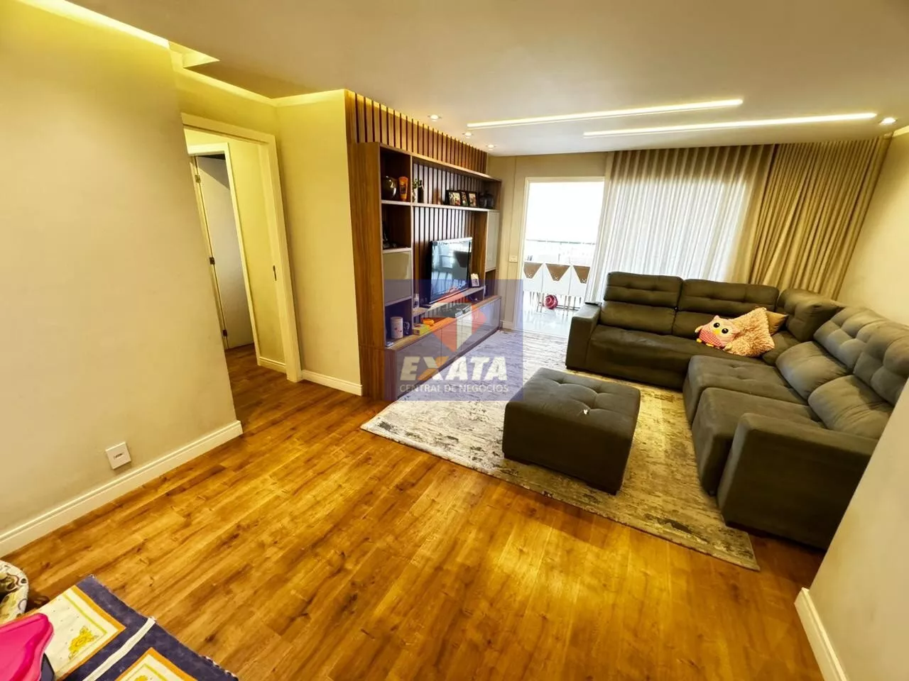 Apartamento à venda com 4 quartos, 134m² - Foto 9