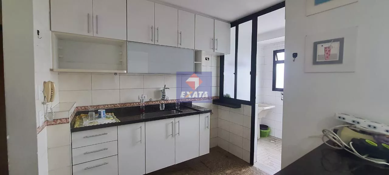 Apartamento à venda com 3 quartos, 74m² - Foto 1