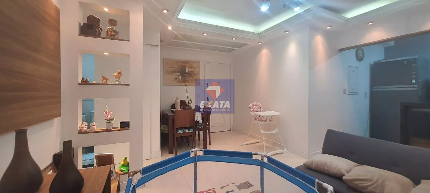 Apartamento à venda com 2 quartos, 70m² - Foto 3