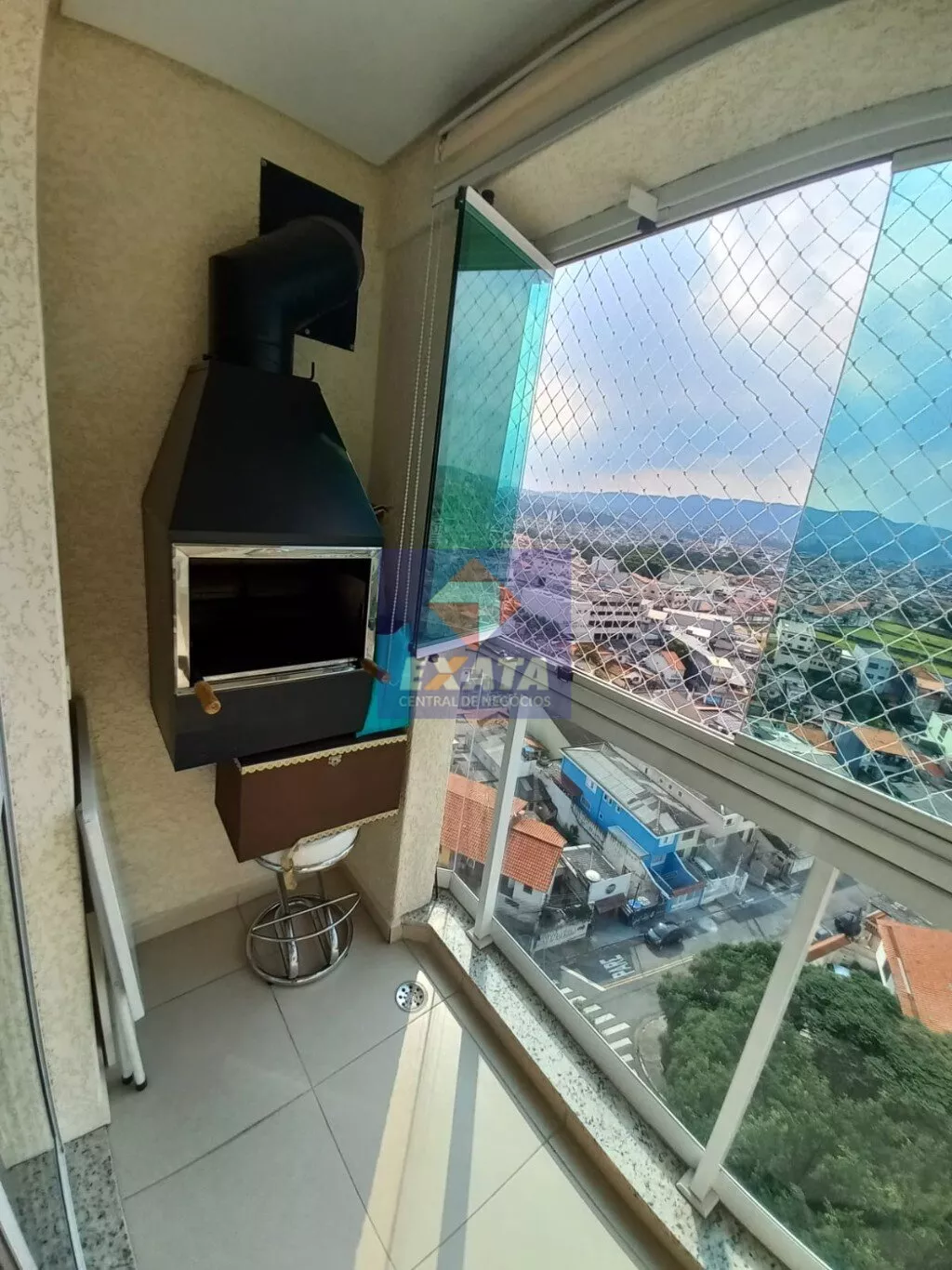 Apartamento à venda com 2 quartos, 67m² - Foto 12