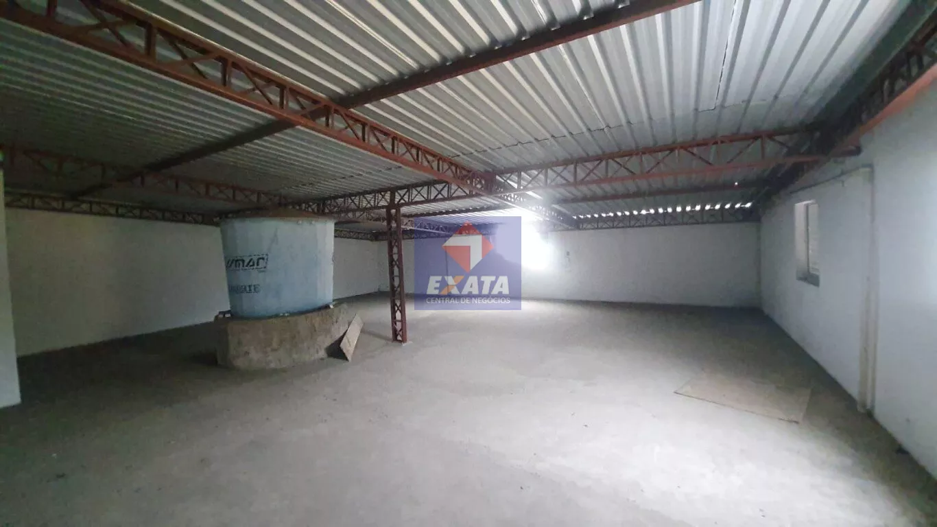 Sobrado para alugar com 5 quartos, 320m² - Foto 29