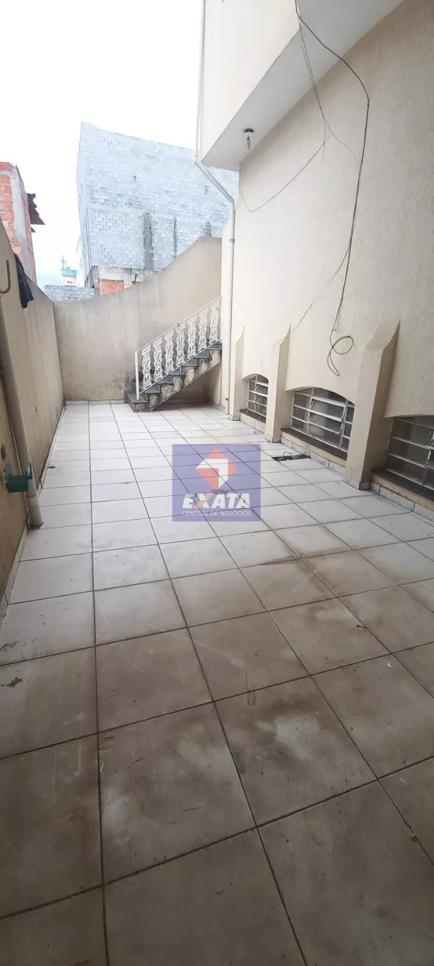 Loja-Salão para alugar com 1 quarto, 400m² - Foto 19