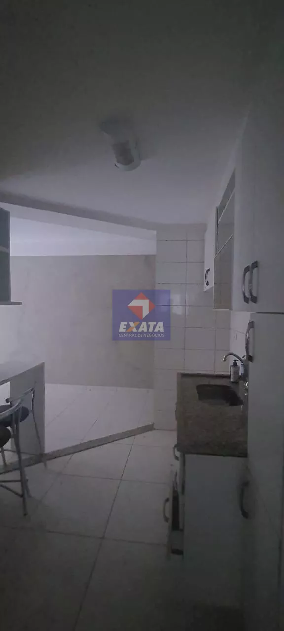 Apartamento para alugar com 2 quartos, 71m² - Foto 6