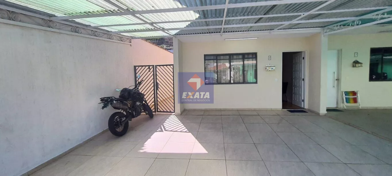 Sobrado à venda com 2 quartos, 100m² - Foto 1