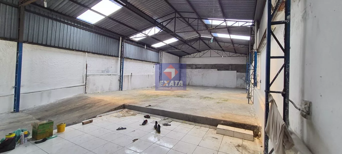 Depósito-Galpão-Armazém para alugar, 330m² - Foto 5