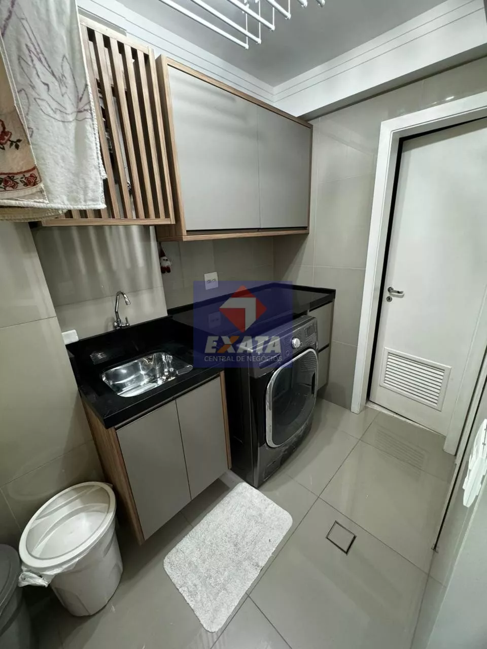 Apartamento à venda com 4 quartos, 134m² - Foto 13