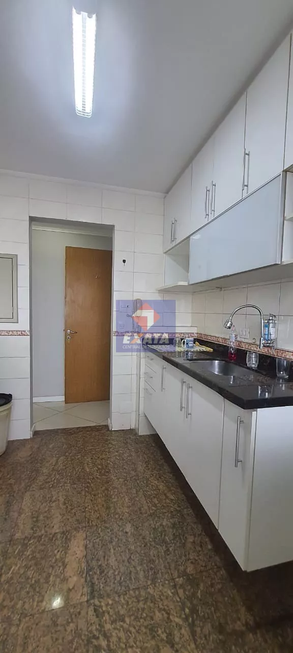 Apartamento à venda com 3 quartos, 74m² - Foto 3