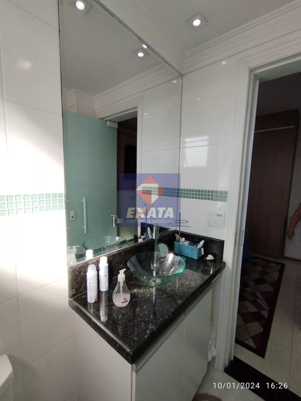 Apartamento à venda com 3 quartos, 75m² - Foto 18