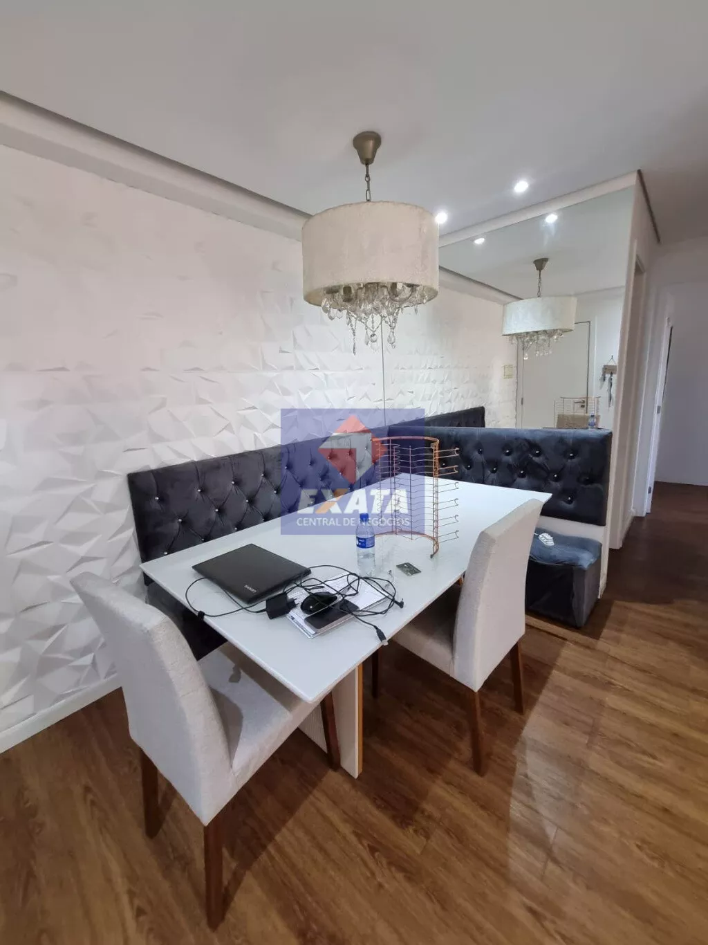 Apartamento à venda com 2 quartos, 64m² - Foto 11