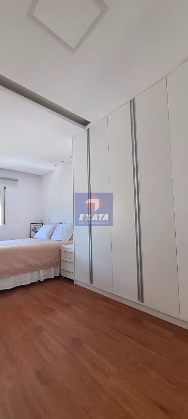 Apartamento à venda com 3 quartos, 182m² - Foto 22