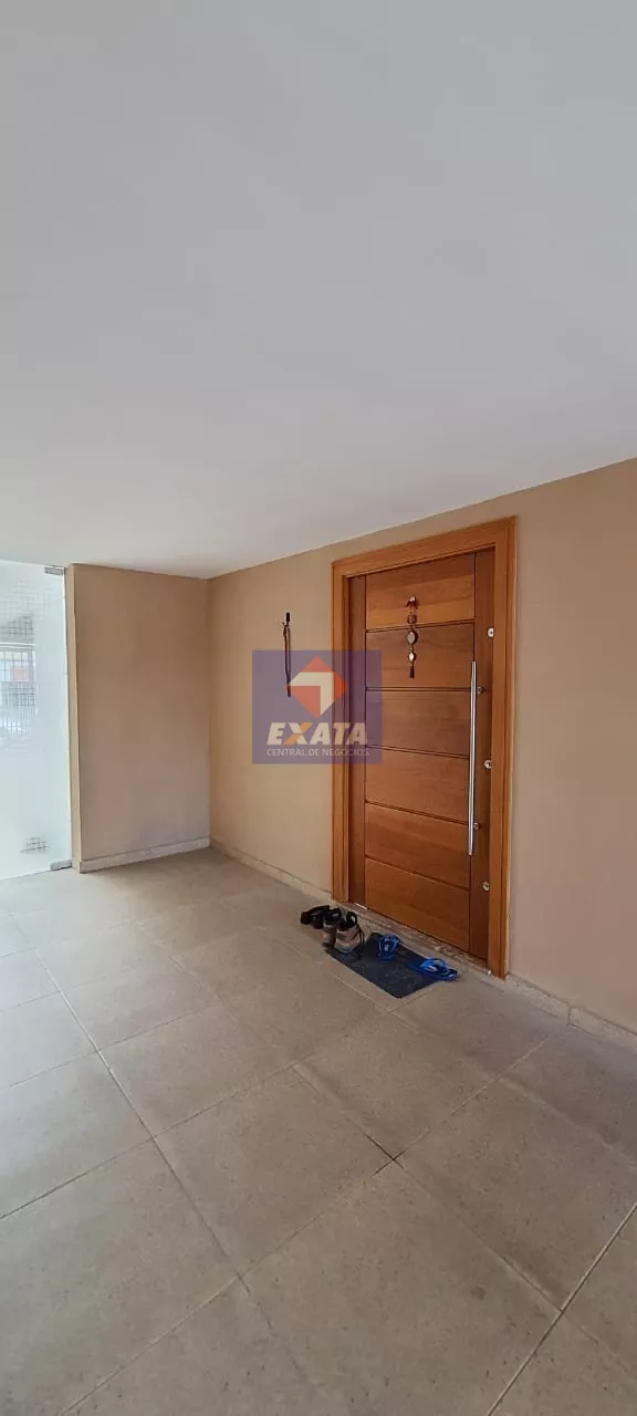 Casa à venda com 3 quartos, 250m² - Foto 3