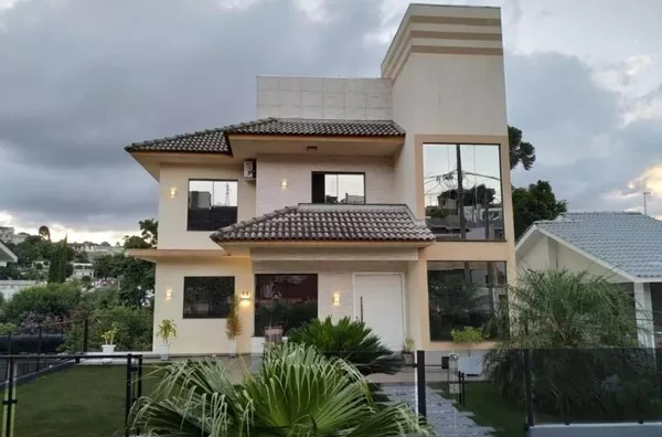 Casa Sobrado com Piscina para venda, no Vila Izabel, Pato Branco
