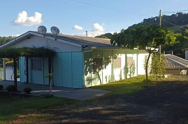 Casa no Morro Verde, Mangueirinha