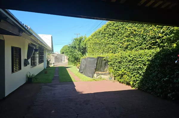 Casa para venda,  no Bairro Anchieta, Pato Branco
