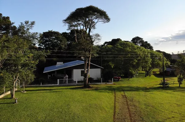 Chácara diferenciada , estrutura completa para venda, Pato Branco