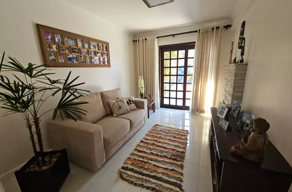 Casa para venda, 4 quarto(s),  Jardim Das Américas, Pato Branco