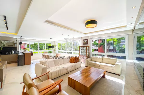 Awm Vende Apartamento 03 dormitórios sendo 03 suítes no Bairro  Petrópolis, Porto Alegre