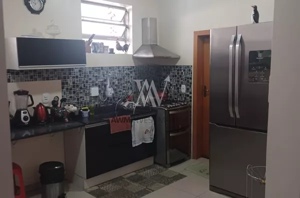 Awm vende Apartamento 02 dormitórios, 01 suíte, no BairroJardim Botanico, Porto Alegre