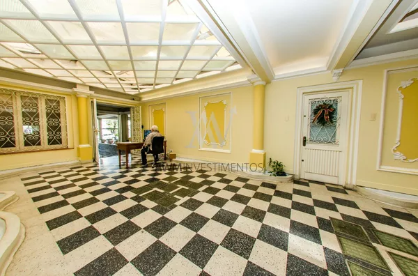 Awm Vende Apartamento 2 dormitórios , 1 suíte no Bairro Floresta, Porto Alegre