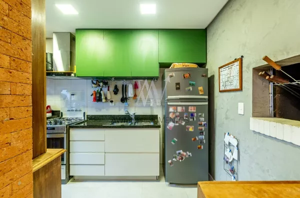 Awm Vende Apartamento no Bairro Petrópolis, Porto Alegre
