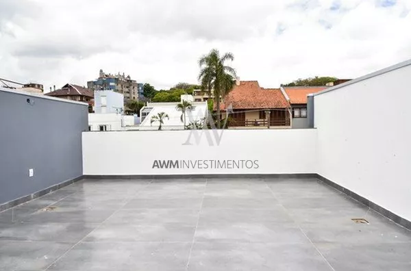 Awm vende Casa 03 dormitórios  no Bairro Chácara das Pedras , Porto Alegre