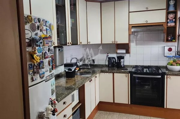 Awm Vende Apartamento 2 dormitórios , 1 suite no Bairro  Petrópolis, Porto Alegre