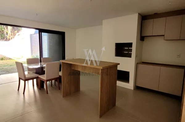 Awm Vende Casa 03 dormitórios, sendo 03 suite , no Bairro Chácara das Pedras Chacara Das Pedras, Porto Alegre