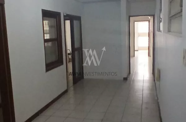 Awm Vende Casa 3 dormitórios no Bairro  Rio Branco, Porto Alegre - Foto 3