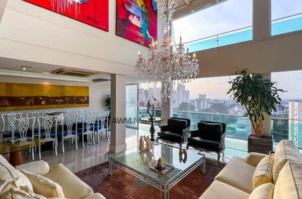 Awm Vende Cobertura 04 dormitórios ,sendo 03 suítes no Bairro Higienopolis, Porto Alegre