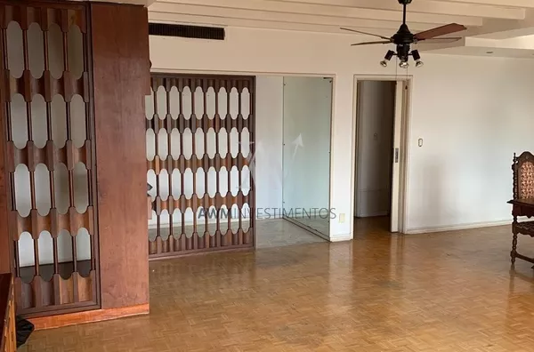 Awm Vende Apartamento 3 dormitórios,1 suíte no Bairro   Petrópolis, Porto Alegre