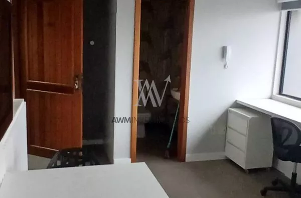 Awm Aluga Sala comercial em andar no Bairro Petrópolis, Porto Alegre