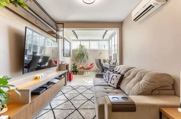 Awm Vende, Apartamento 03 dormitórios Bairro Petrópolis