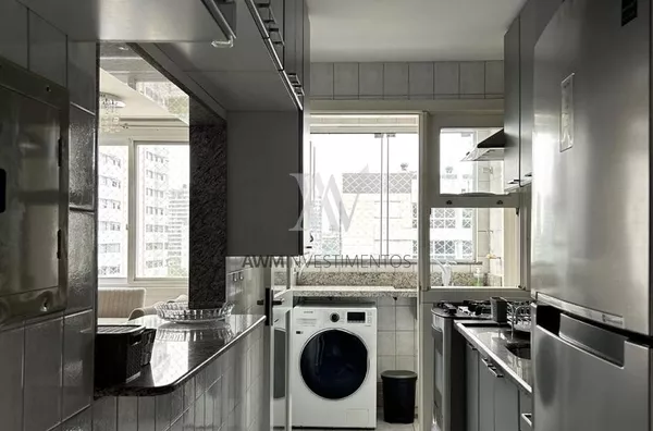 Awm Vende Apartamento 3 dormitórios  no Bairro Chácara das Pedra em    Porto Alegre Rs 