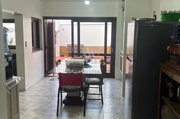  Awm Vende Casa 5 dormitórios , 2 suítes no Bairro  Chácara Das Pedras, Porto Alegre