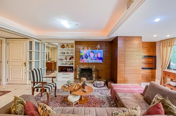 Awm Vende Apartamento 03 dormitórios , sendo 02 suítes no Bairro ,  Petrópolis, Porto Alegre